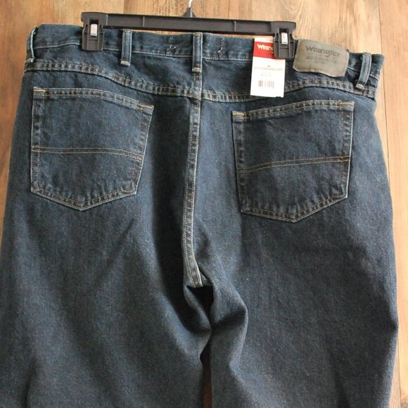 NWT Wrangler Authentic Men Classic Straight Leg Jeans Blue Denim 40x30 10ZM100ST - Picture 1 of 6